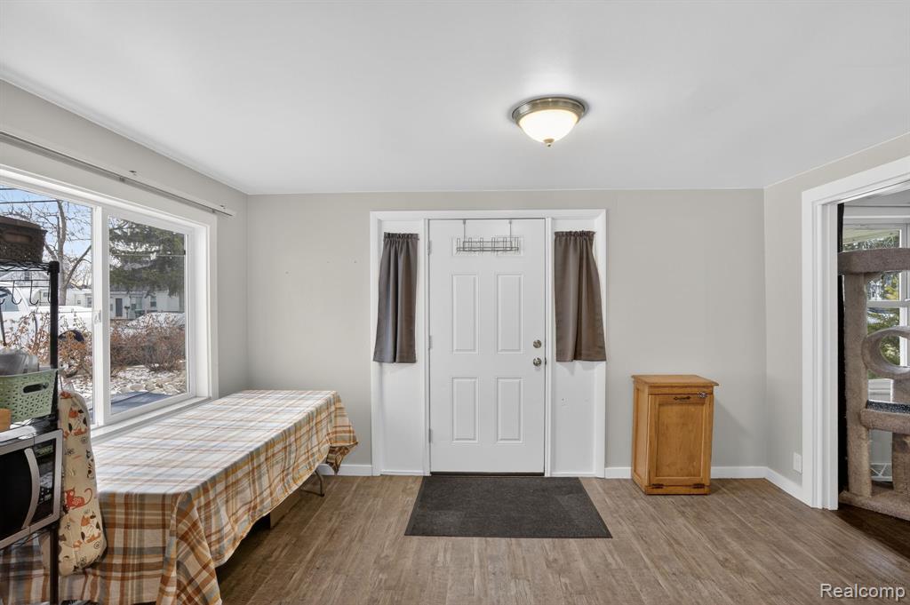 3066 Schaefer Street, Saginaw, MI 48604 — Photo 11