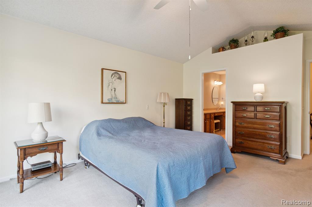 39784 GLENVIEW, Northville, MI 48168 — Photo 27