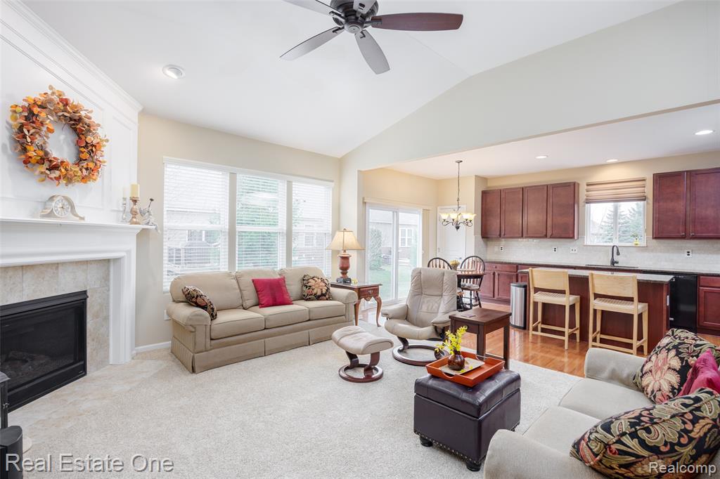 49539 Stillmeadow Court, Macomb, MI 48042 — Photo 8