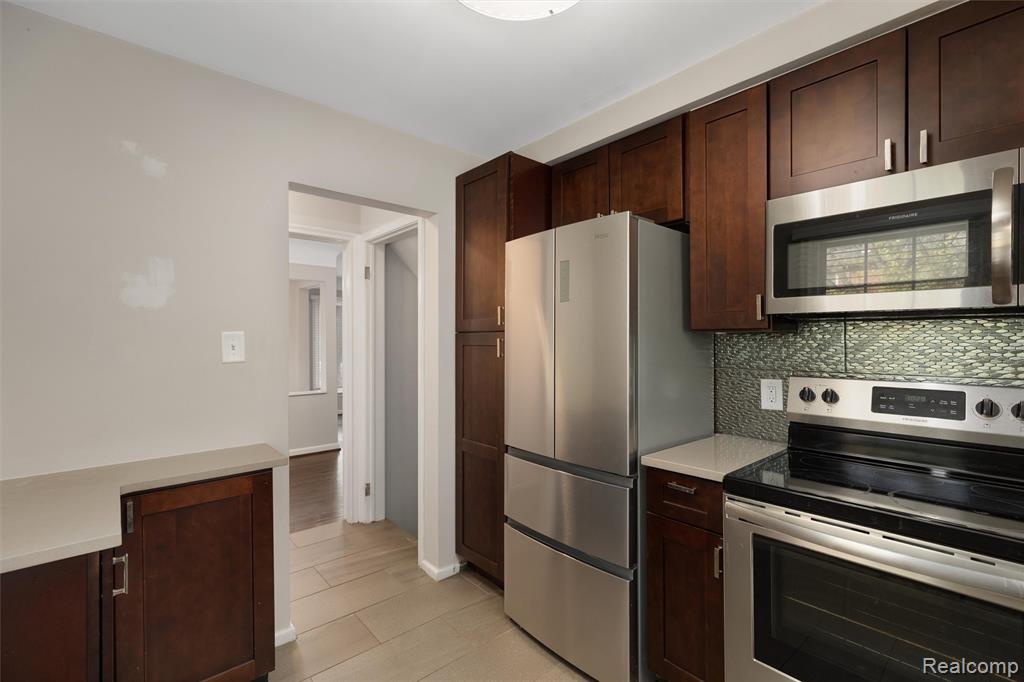 3221 Shenandoah Drive, Royal Oak, MI, 48073