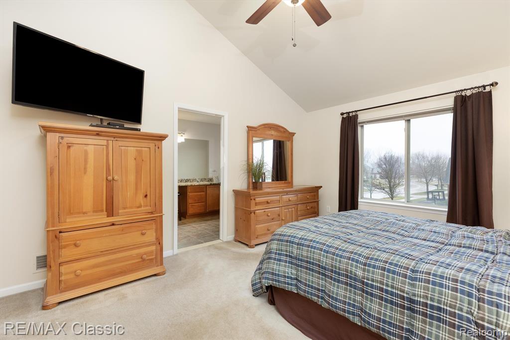 25345 MEADOW, South Lyon, MI 48178 — Photo 28