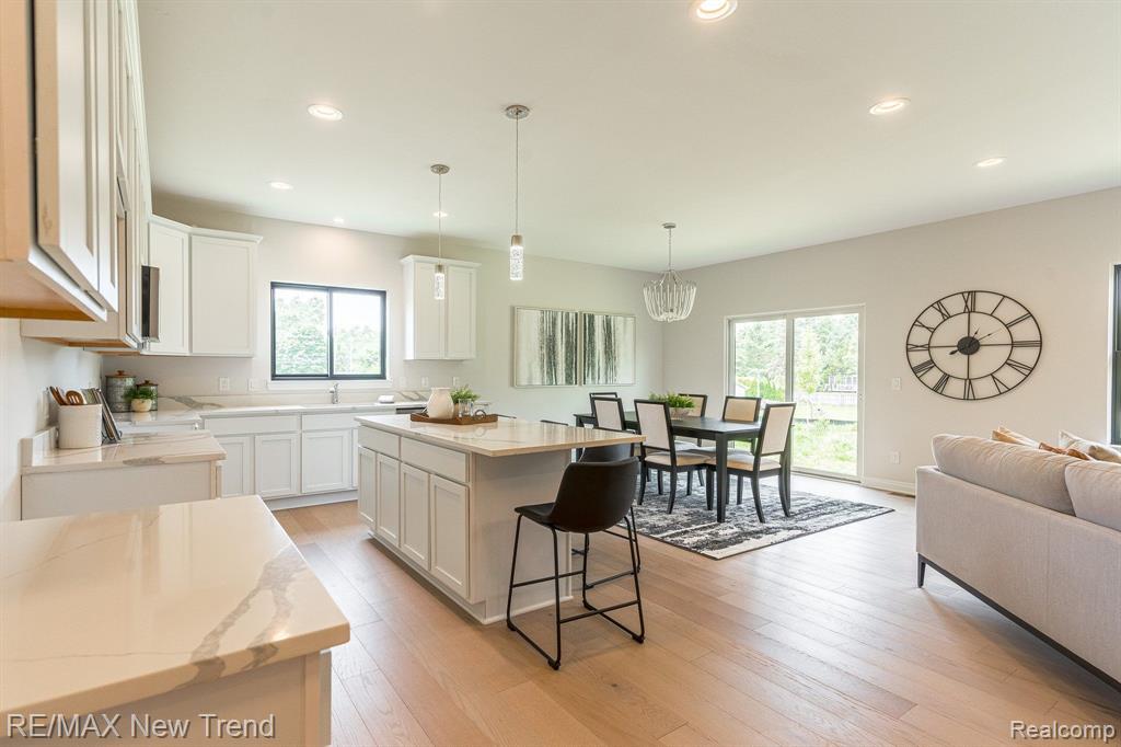 3184 ROMA Court, Wixom, MI 48393 — Photo 4