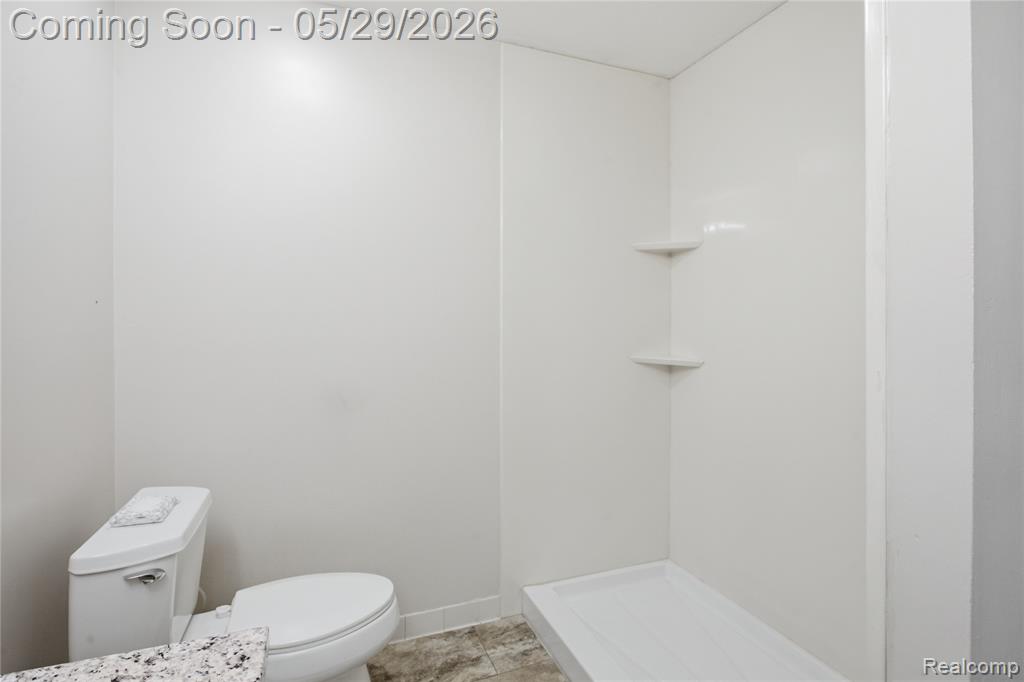 7708 Manor Circle, 103, Westland, MI — Photo 16