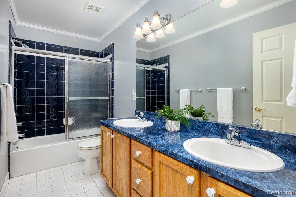 50988 W HILLS Drive, Plymouth, MI 48170 — Photo 45