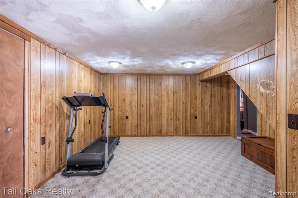 731 Cherry Hill Court, Columbiaville, MI 48421 — Photo 30