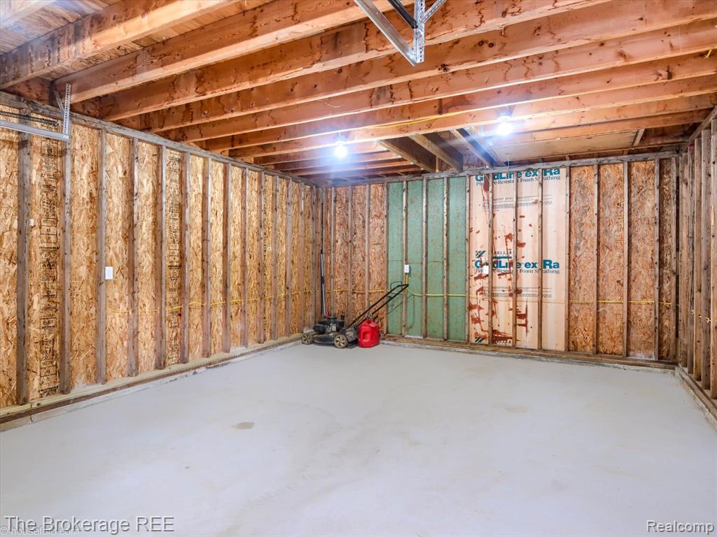 658 Beach Street, Mount Morris, MI 48458 — Photo 36