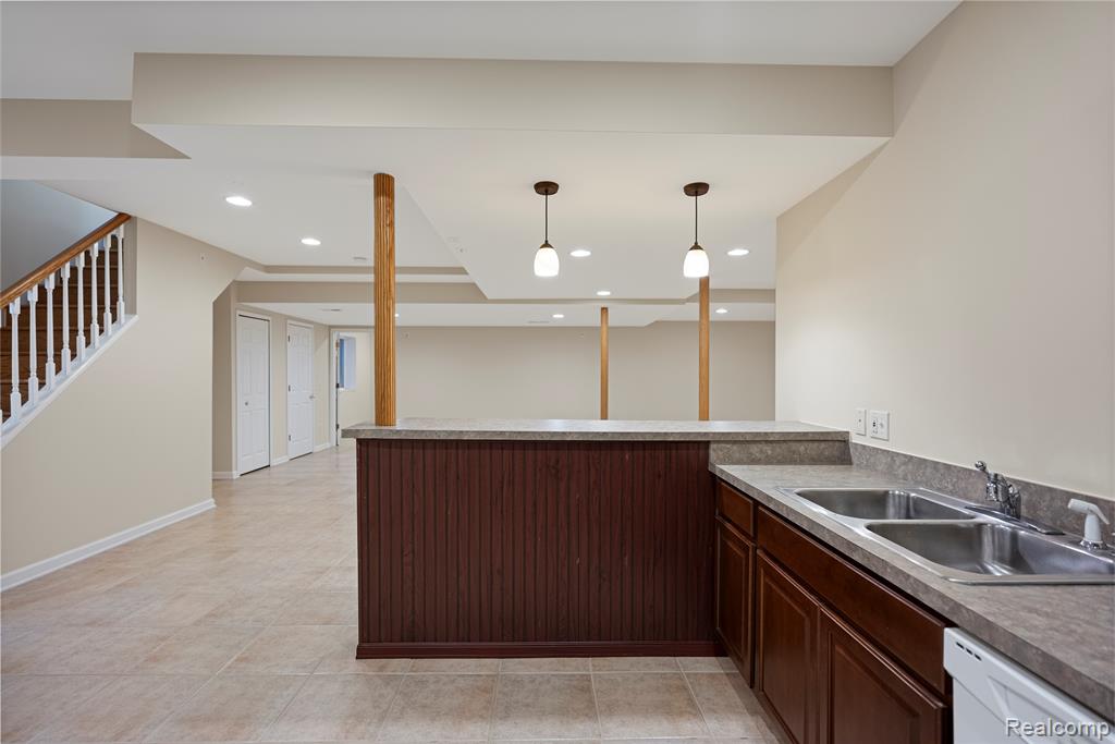 50353 Livingston Drive, Northville, MI — Photo 44