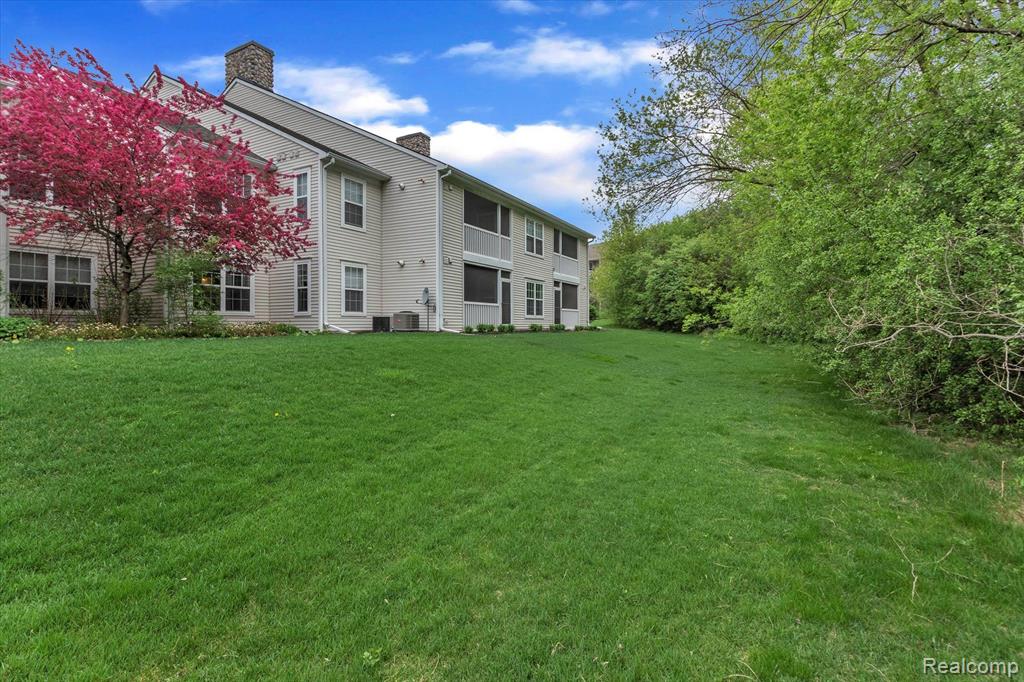 2694 S Knightsbridge Circle, Ann Arbor, MI 48105 — Photo 22