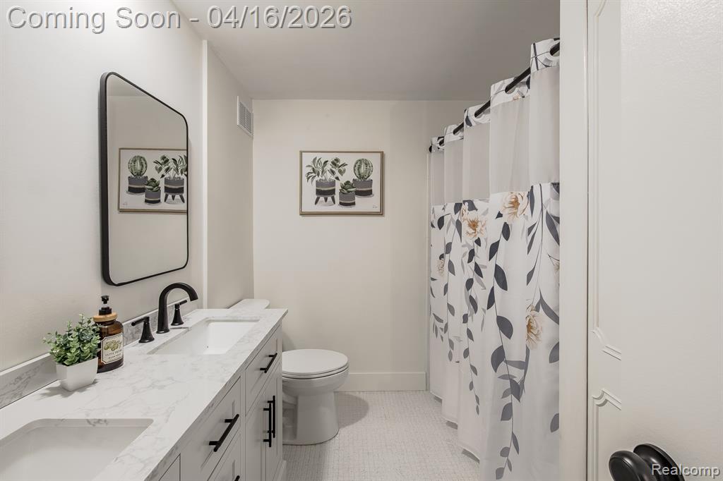 5254 Breeze Hill Place, Troy, MI 48098 — Photo 30