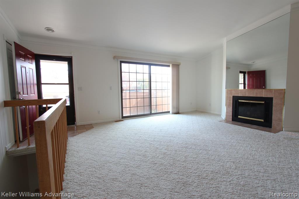 22132 Edgewater, Novi, MI — Photo 9