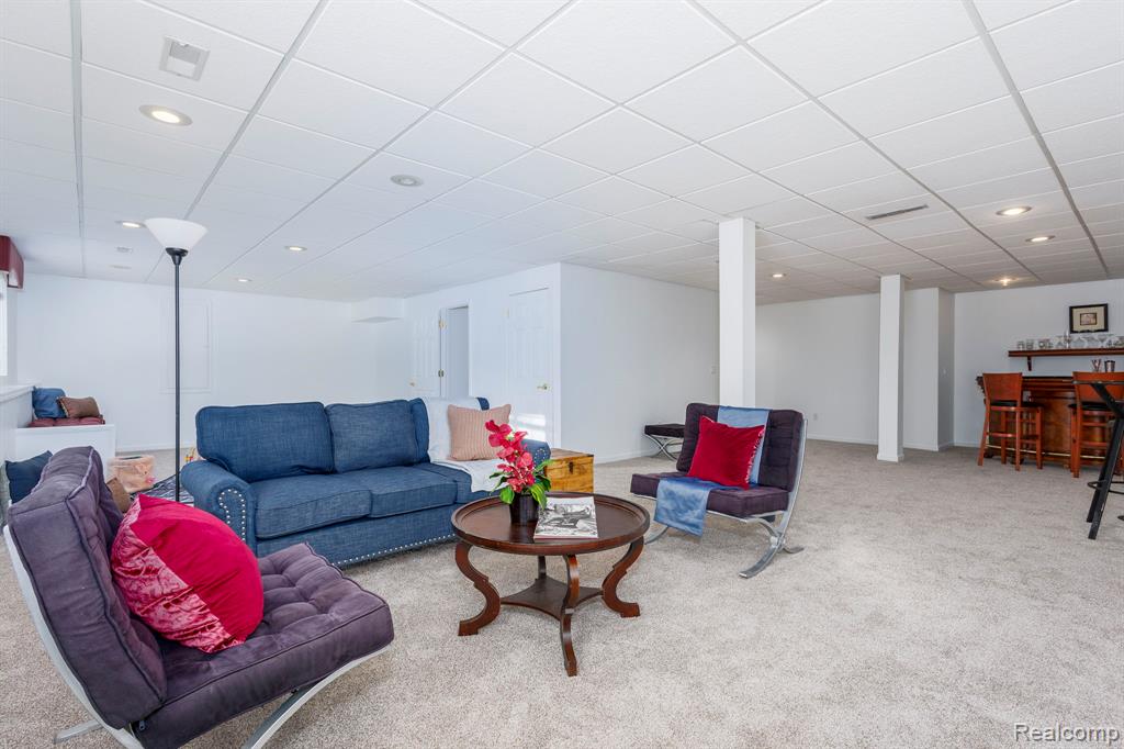 5964 Augusta Lane, Grand Blanc, MI 48439 — Photo 23