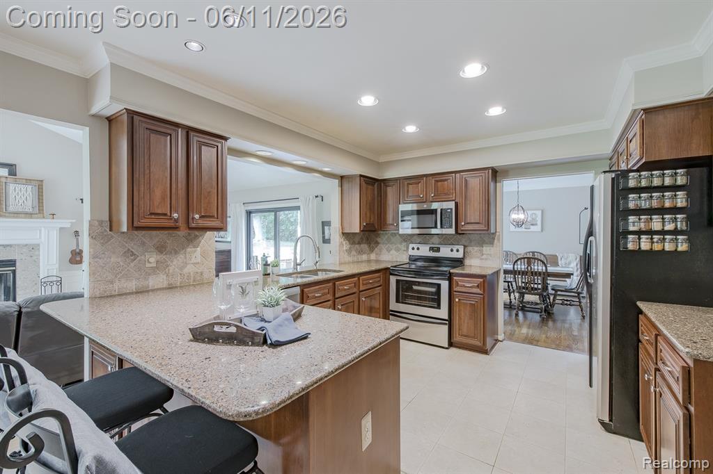 6563 Sun Valley Drive, Clarkston, MI 48348 — Photo 24