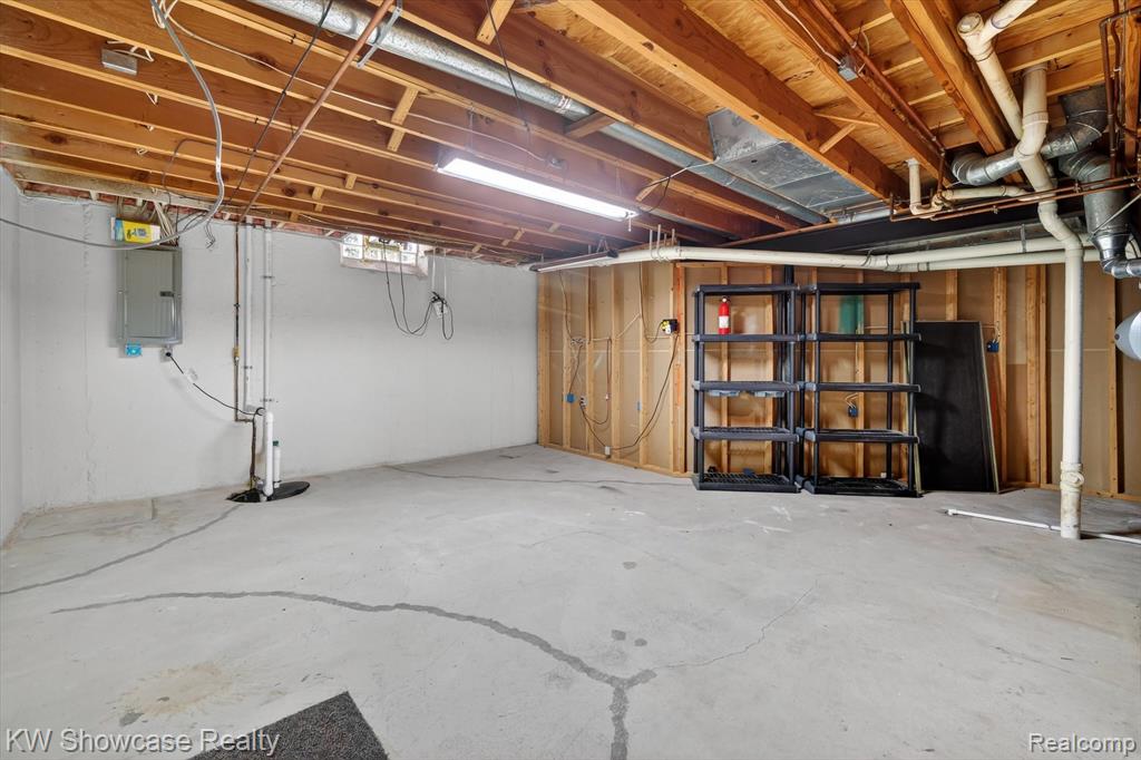 39995 Brylor Court, Clinton Twp, MI 48038 — Photo 47