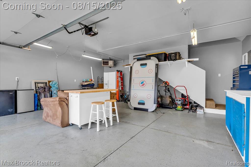 415 W Lake Street, South Lyon, MI 48178 — Photo 29