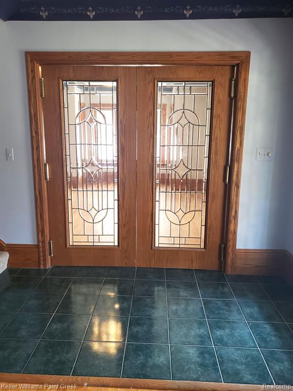 582 W HAMLIN Road, Rochester Hills, MI 48307 — Photo 7