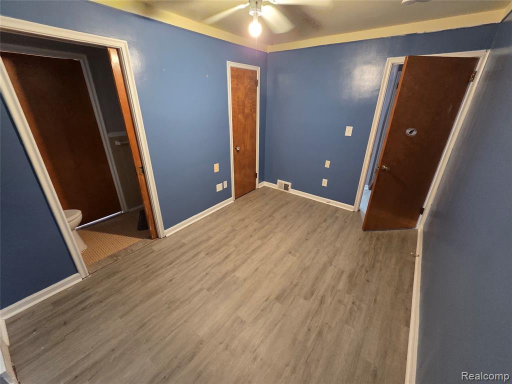 8960 Arnold Avenue, Redford, MI 48239 — Photo 16