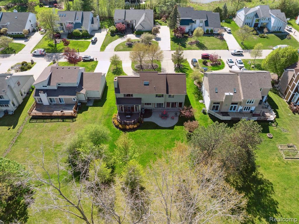 7039 Timberview Trail, West Bloomfield, MI — Photo 74