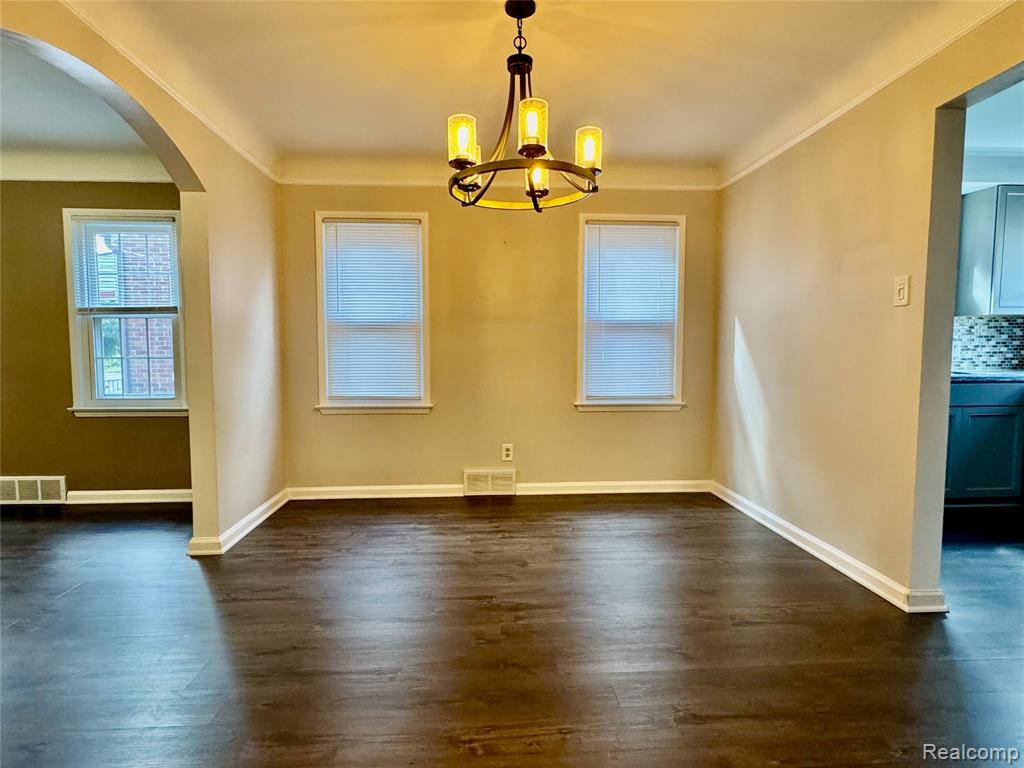 762 Emmons Boulevard, Lincoln Park, MI 48146 — Photo 11