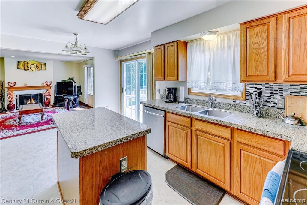 43563 Lotus Drive, Canton, MI 48188 — Photo 11