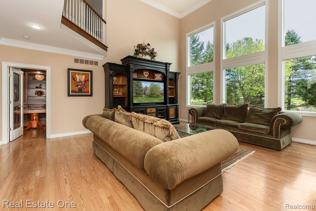 2483 Spyglass Drive, Oakland, MI — Photo 13