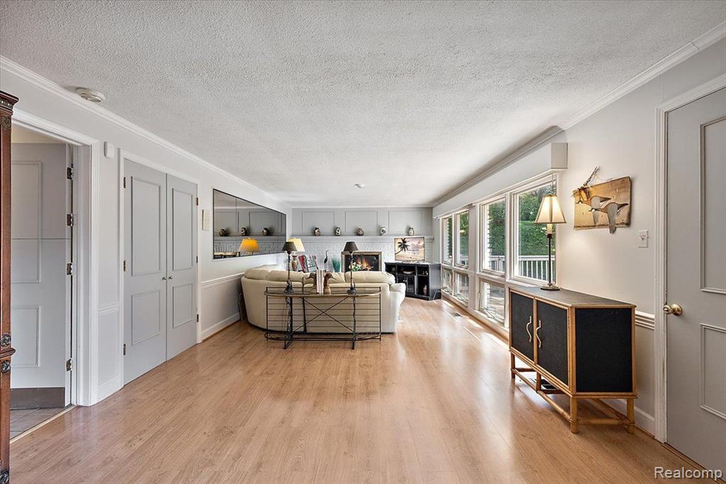 4363 SUNNINGDALE Drive, Bloomfield Hills, MI 48302 — Photo 38