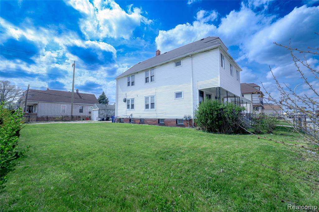 9507 Conant Street, Hamtramck, MI 48212 — Photo 4