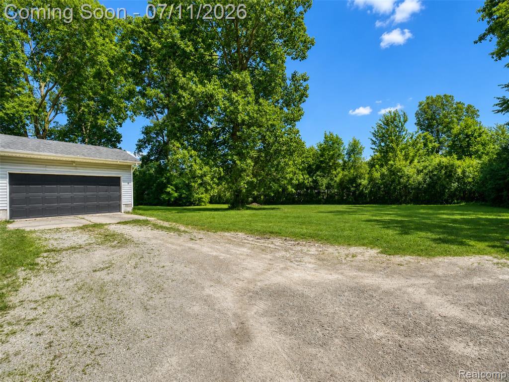 13129 Evelyn Court, Belleville, MI 48111 — Photo 28
