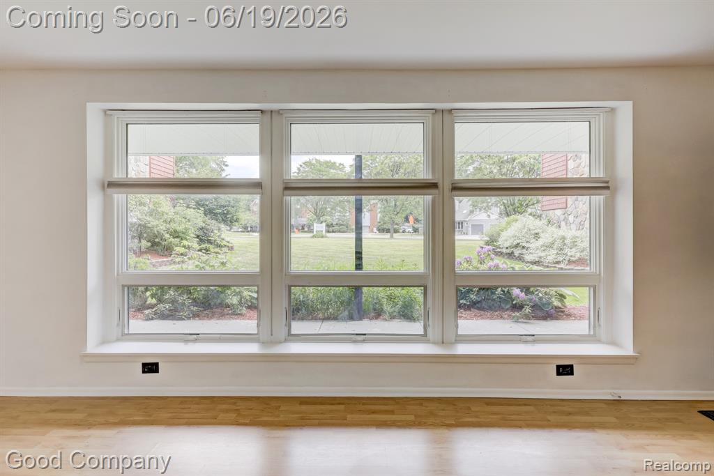 4345 Crooks Road, 4, Royal Oak, MI 48073 — Photo 5