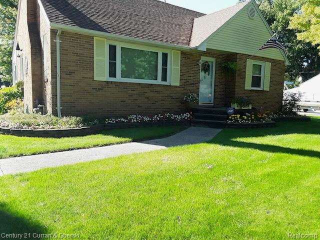 688 New Hampshire Avenue, Marysville, MI 48040 — Photo 8