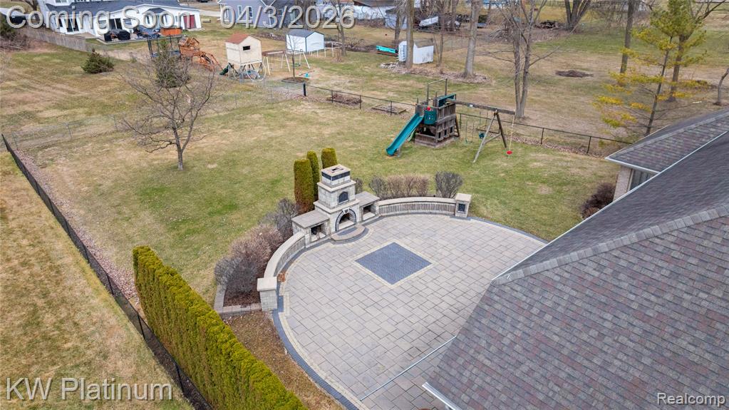 48877 Point Lakeview Drive, Chesterfield, MI 48047 — Photo 73