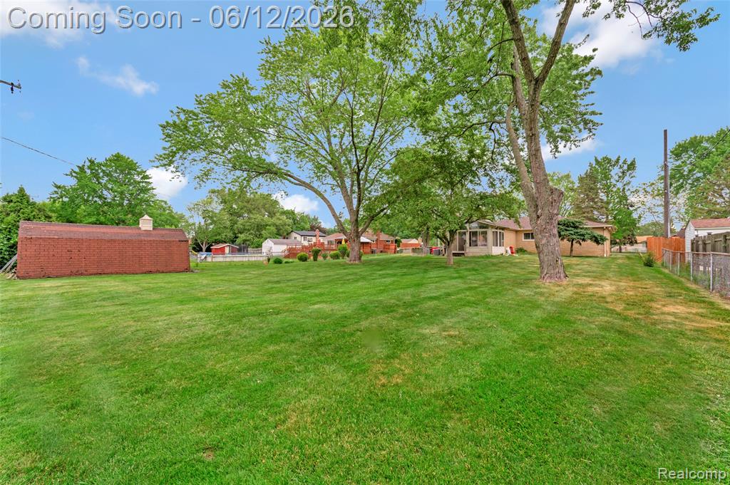 36539 Capper Drive, Clinton Twp, MI 48035 — Photo 6