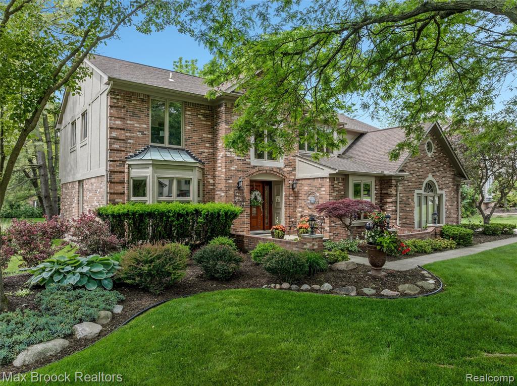 885 Timberline Drive, Rochester Hills, MI 48309 — Photo 2