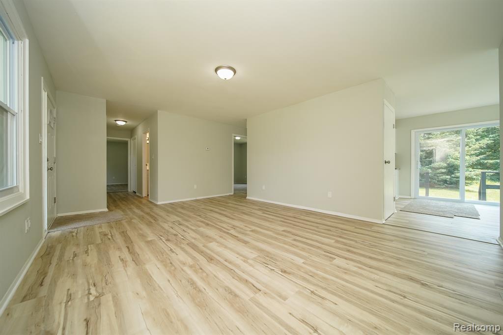 4865 Huston Drive, Lake Orion, MI — Photo 25