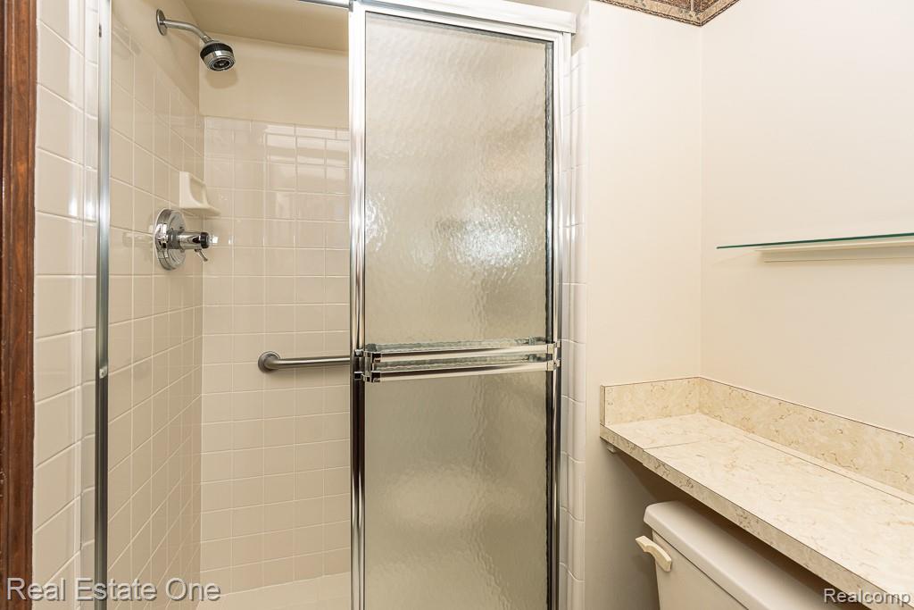 48790 Mill Bank Court, Utica, MI 48315 — Photo 22