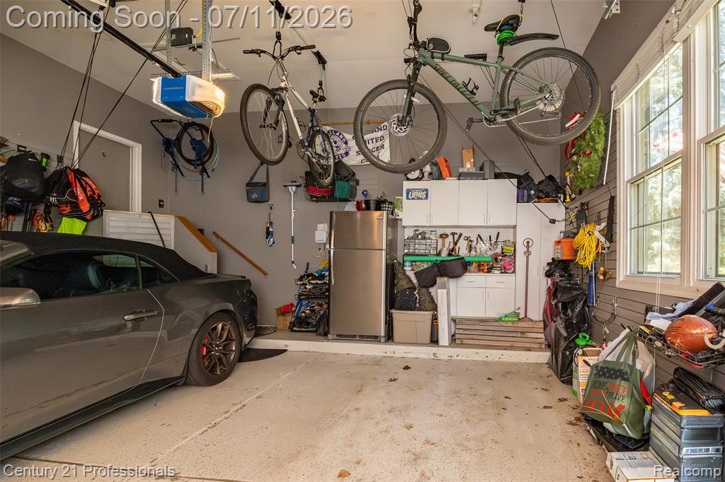 689 Woodfield Way, Rochester Hills, MI 48307 — Photo 48