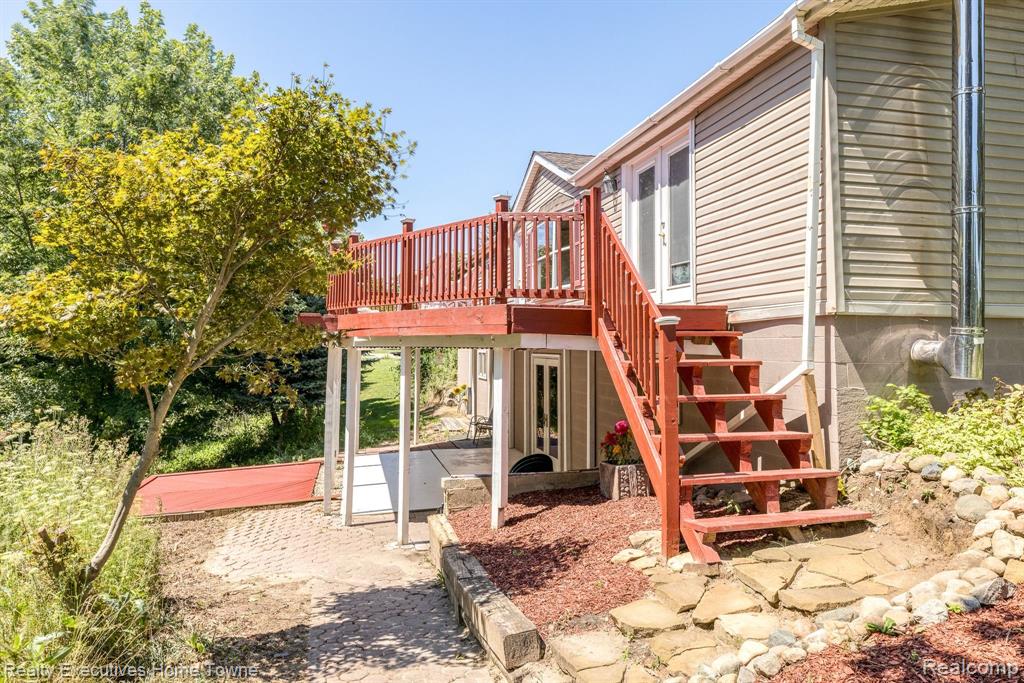 5529 JEDDO Road, MI 48032 — Photo 7