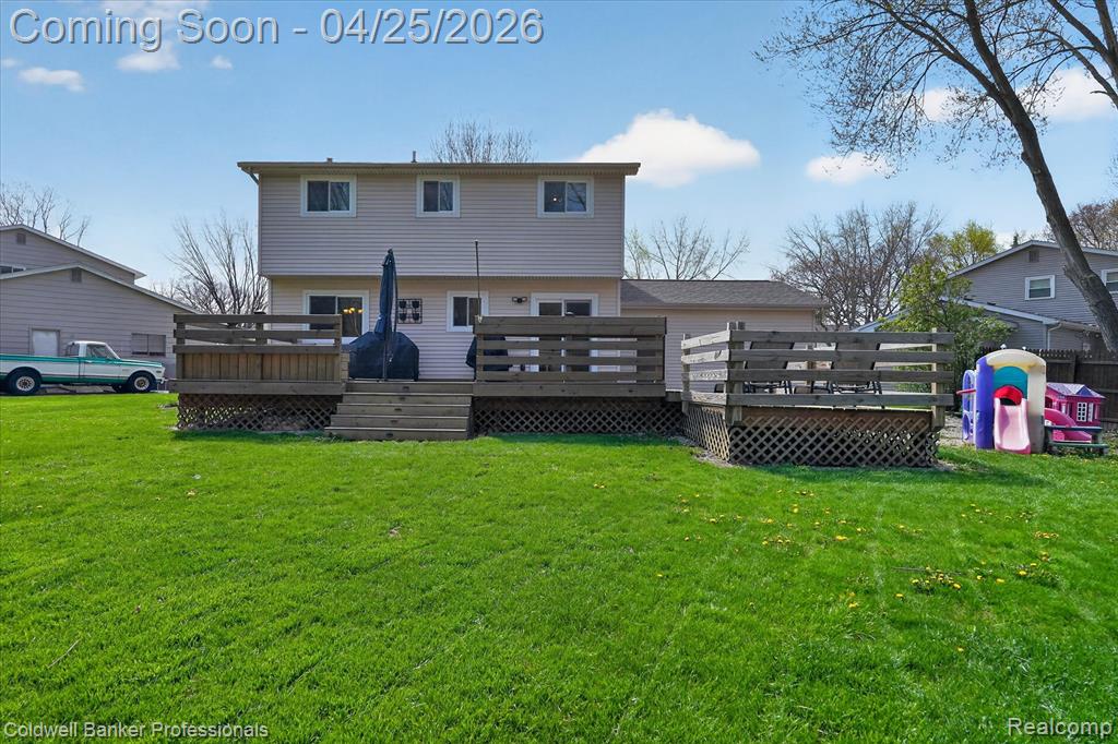 8303 Belle Bluff Drive, Grand Blanc, MI 48439 — Photo 49