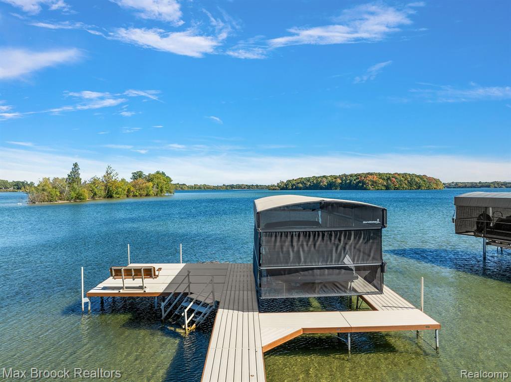 3251 W Shore Drive, Orchard Lake Village, MI 48324 — Photo 67