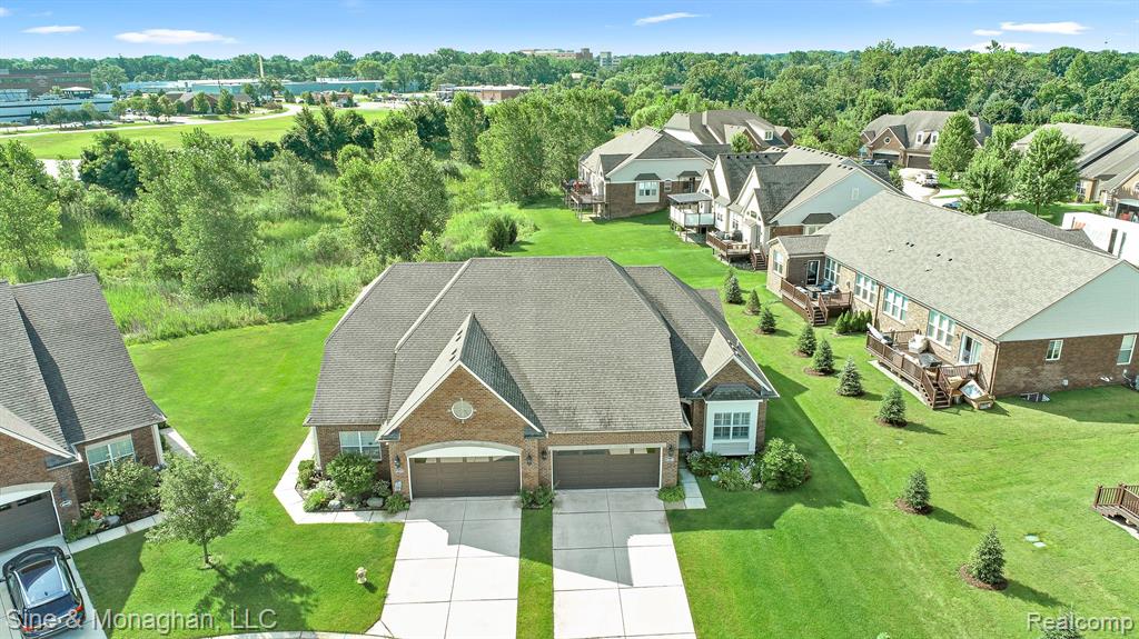 40450 JUNIPER Court, Clinton Twp, MI 48036 — Photo 38
