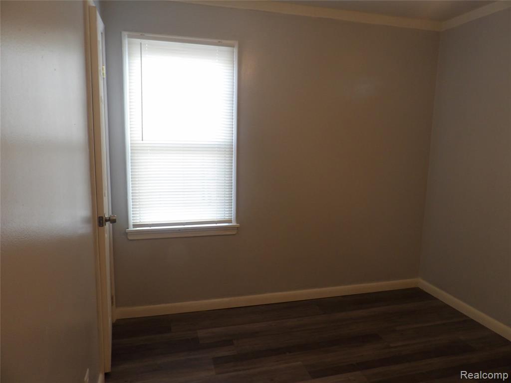 11035 Portlance Street, Detroit, MI 48205 — Photo 6