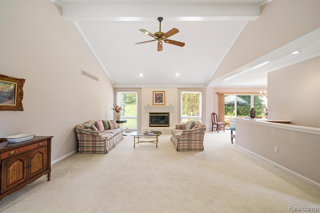 37622 Russett Drive, Farmington Hills, MI 48331 — Photo 5