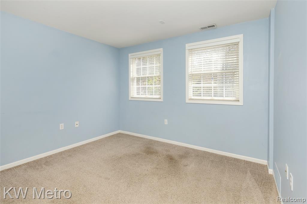 788 EAGLE Drive, Fenton, MI 48430 — Photo 28