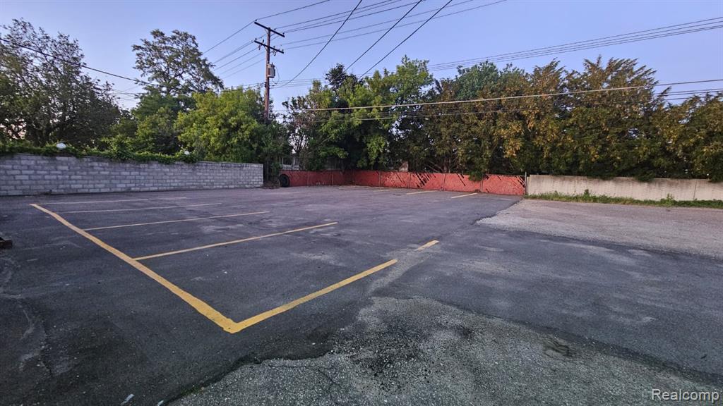 50310 Van Dyke Avenue, Utica, MI 48317 — Photo 11