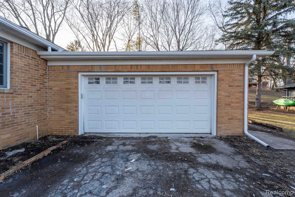 780 Bow Lane, Waterford, MI 48328 — Photo 60