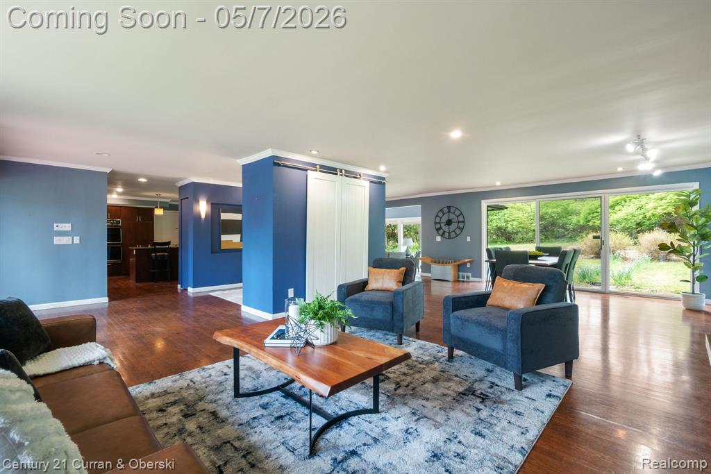 27869 Old Colony Street, Farmington, MI 48334 — Photo 9