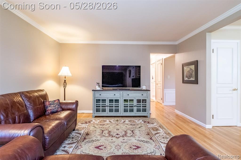 3621 Berkshire Drive, Bloomfield Hills, MI 48301 — Photo 18