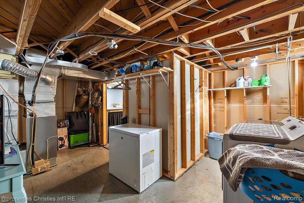 4103 GRANDVIEW Road, Royal Oak, MI 48073 — Photo 25