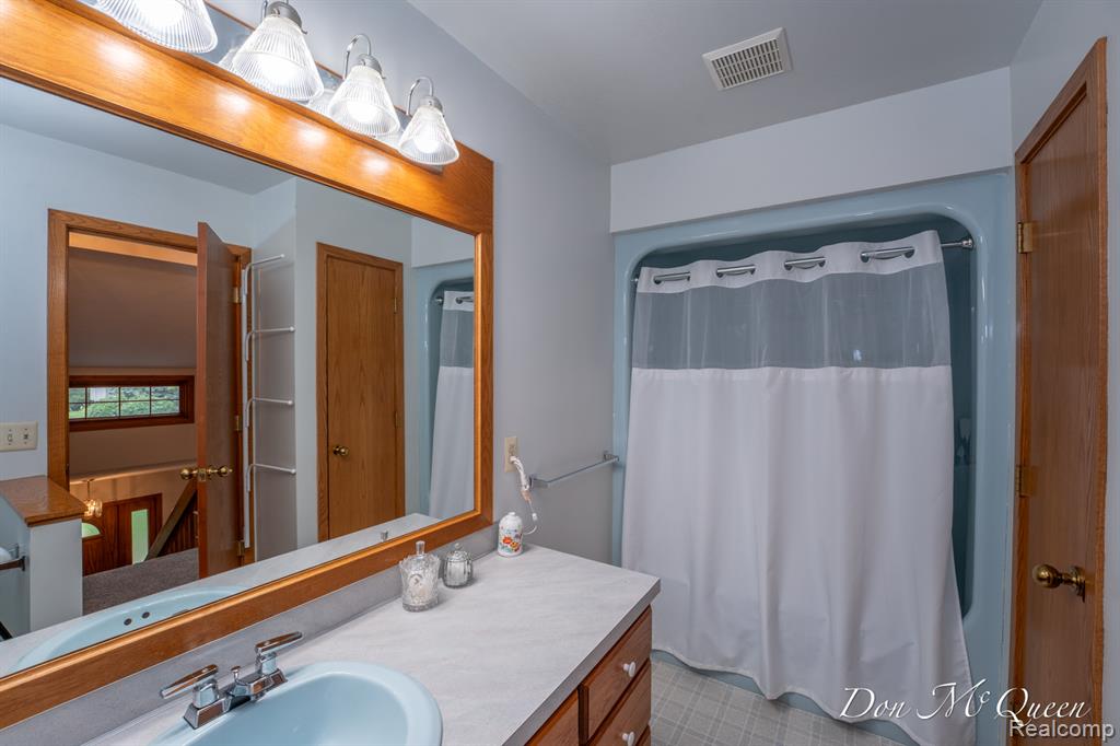 5225 Discovery Drive SE, Grand Rapids, MI 49508 — Photo 24