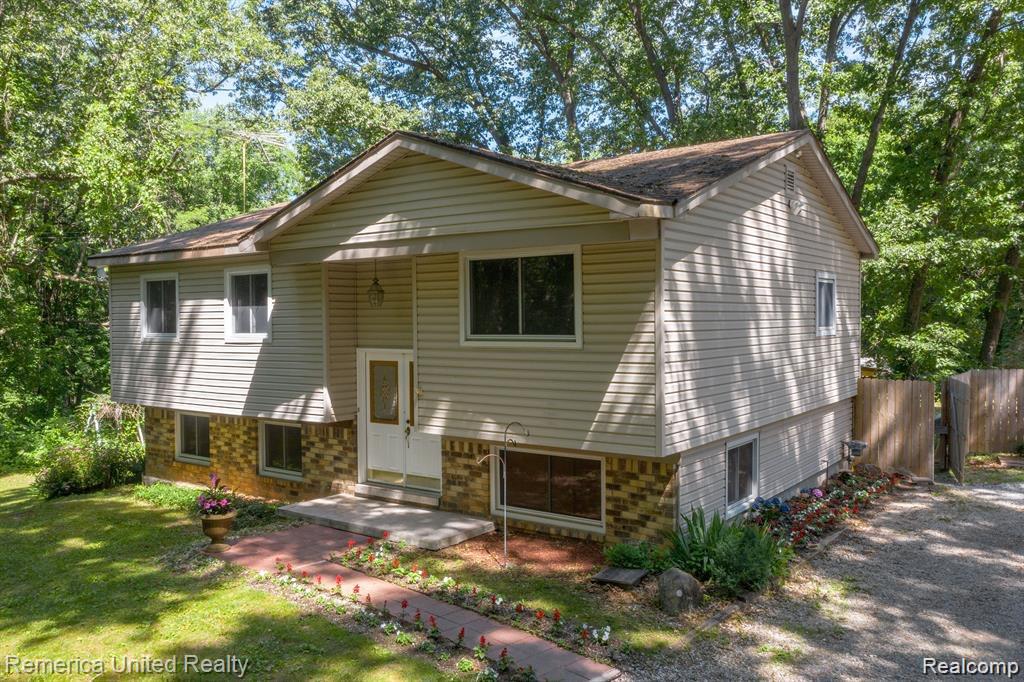 2347 Houser Road, Holly, MI 48442 — Photo 6