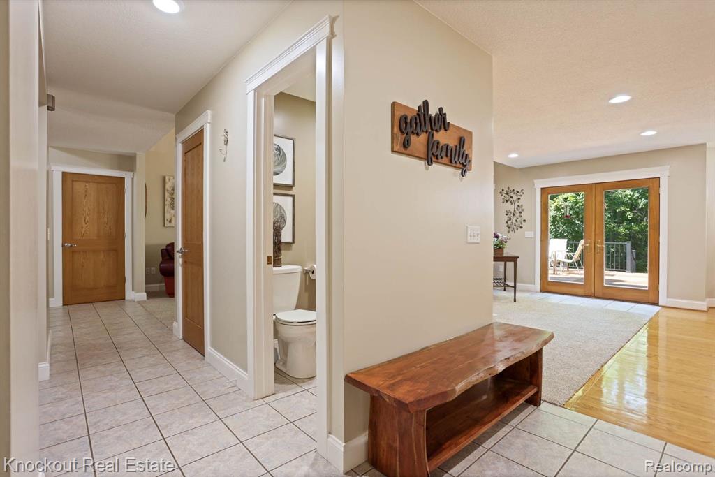 9763 BEECH TREE Lane, Frankenmuth, MI 48734 — Photo 28